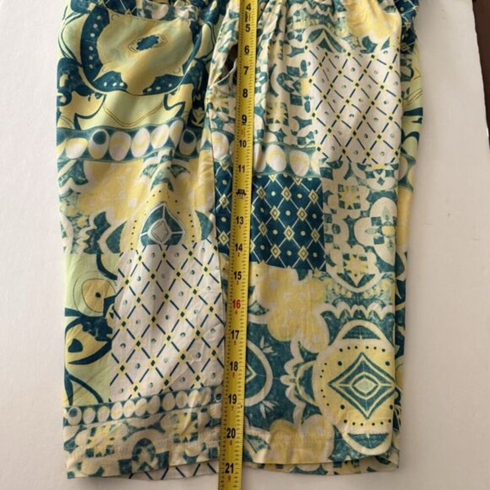 NWT Native Youth Lavera Green Tile Print Shorts Size 30 - Picture 13 of 16